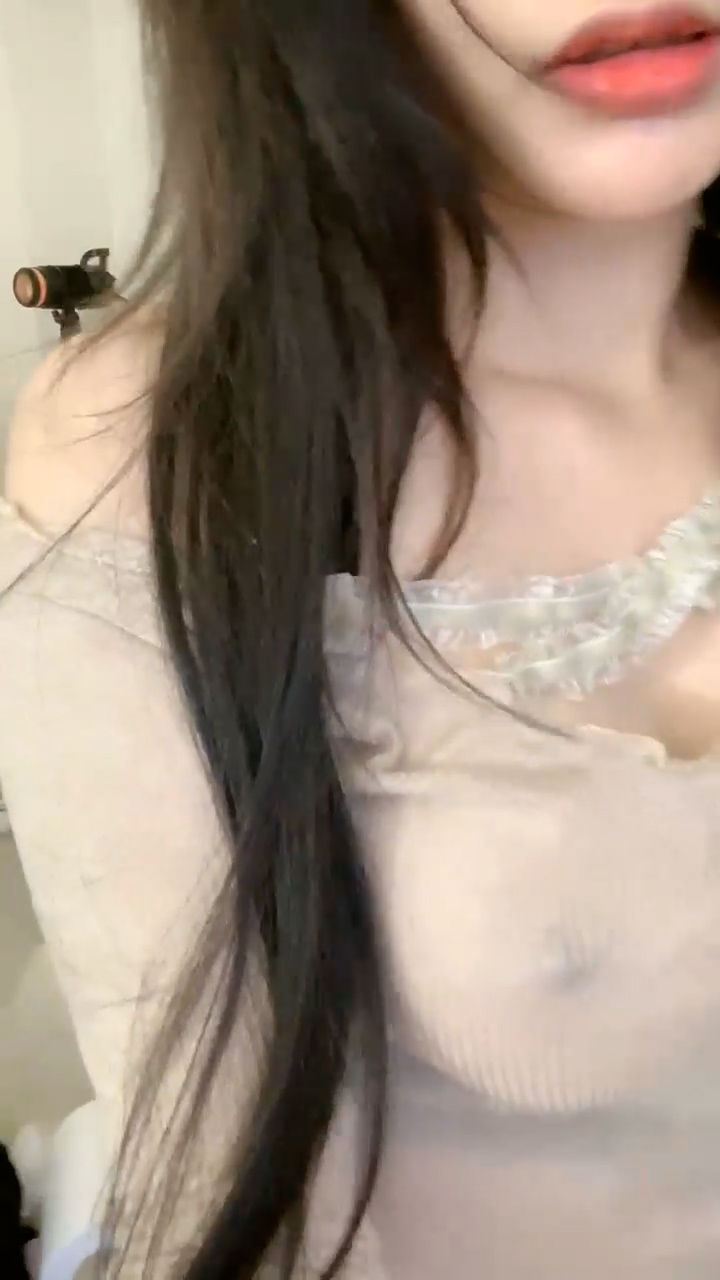 [直播] 近期最火的女神 【樱桃】 舞蹈专业出身 明星级别颜值 极品美乳 小逼逼真干净  4..