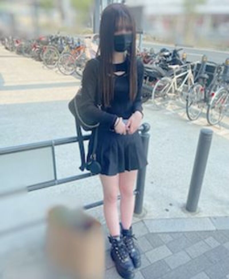 FC2精品无码PPV-2971567 めちゃくちゃ可愛い！！アイドル【トー横界隅のミ?マム】を奇跡的に初ハメ撮..